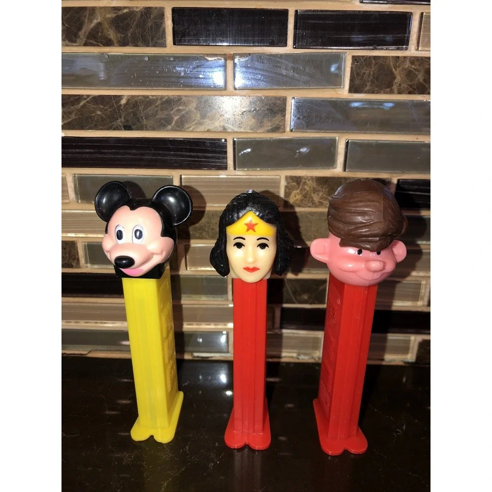 3 pc bundle Vintage 1979 Wonder Woman Pez Dispensers‎ Mickey Mouse mystery guy
